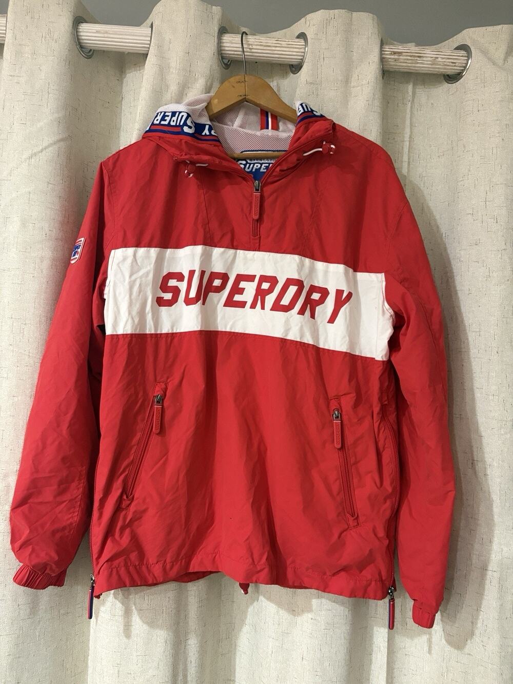 Superdry Women's windbreaker spellout red size XS Jacket Lightweight Coat